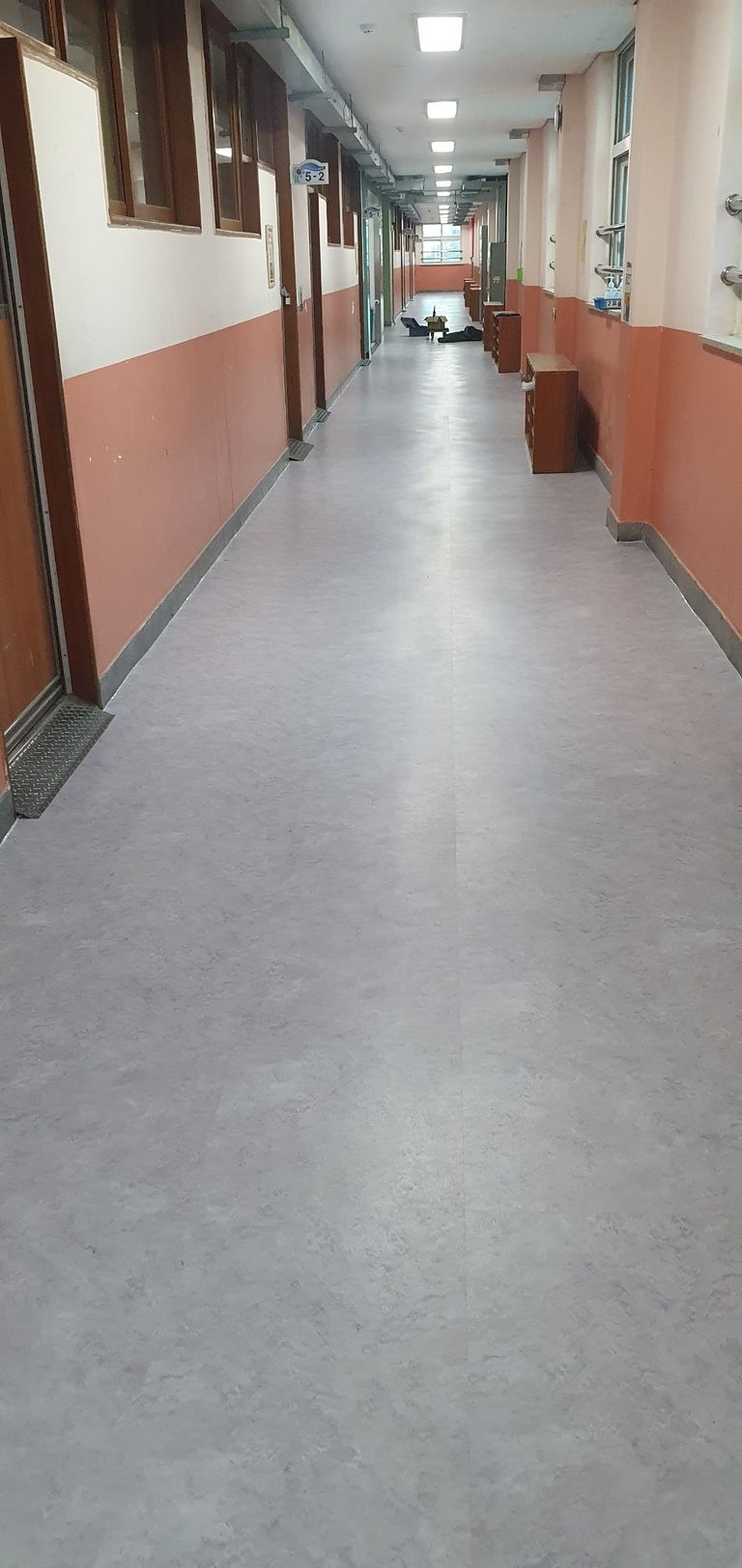 신장초등학교 별관동 